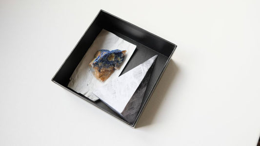 Fracture, Filler, and the Limits of Azurite Enhancement: A Crystallographic View