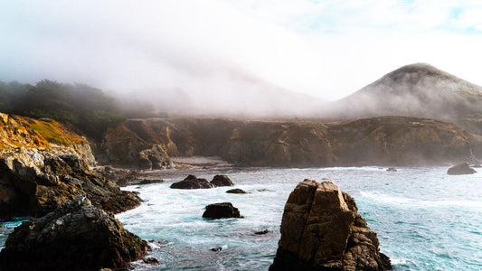 Amber Jewelry Care in Coastal Climates: Protecting Against Moisture and Salt Damage