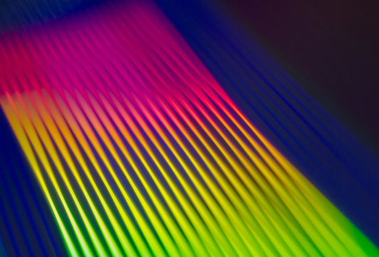 Pleochroism, Not Color Change: How Kunzite Reveals the Difference Between Viewing Angle and Illumination Spectra