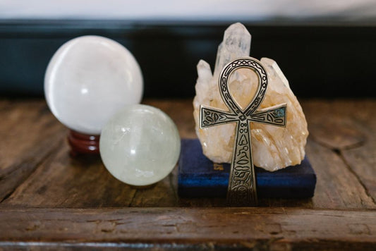 Rainbow Moonstone Online Buying Safety Guide: How Hidden Treatments Sink Value & Cost You Money