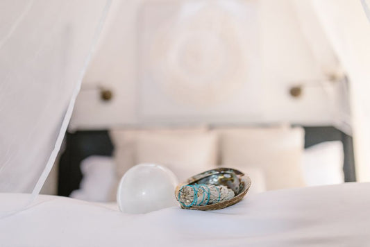 The Sunstone Storage System: How to Design a Cleansing and Recharging Sanctuary for Your Gem