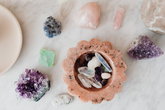 How to Use Orange Calcite for Sacral Chakra Healing and Creative Energy Blockages