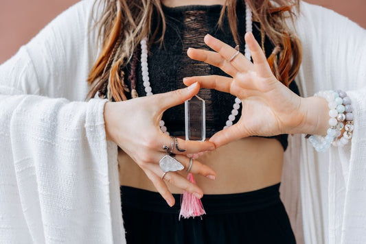 Tiger's Eye Jewelry Buying Guide: How to Choose the Perfect Stone for Your Purpose