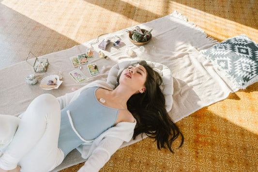 Prehnite in Therapy: A Gentle Companion for Emotional Processing and Self-Insight