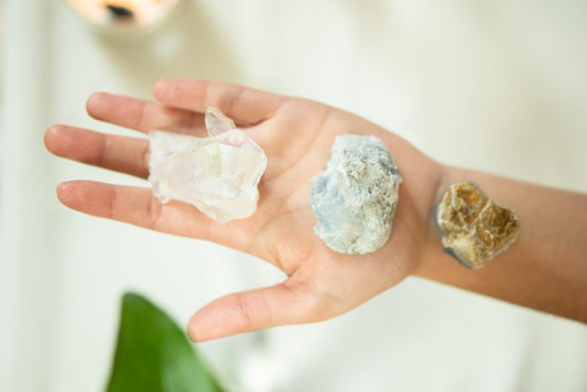Aquamarine Care in Coastal Climates: A Guide to Energy Cleansing and Recharging