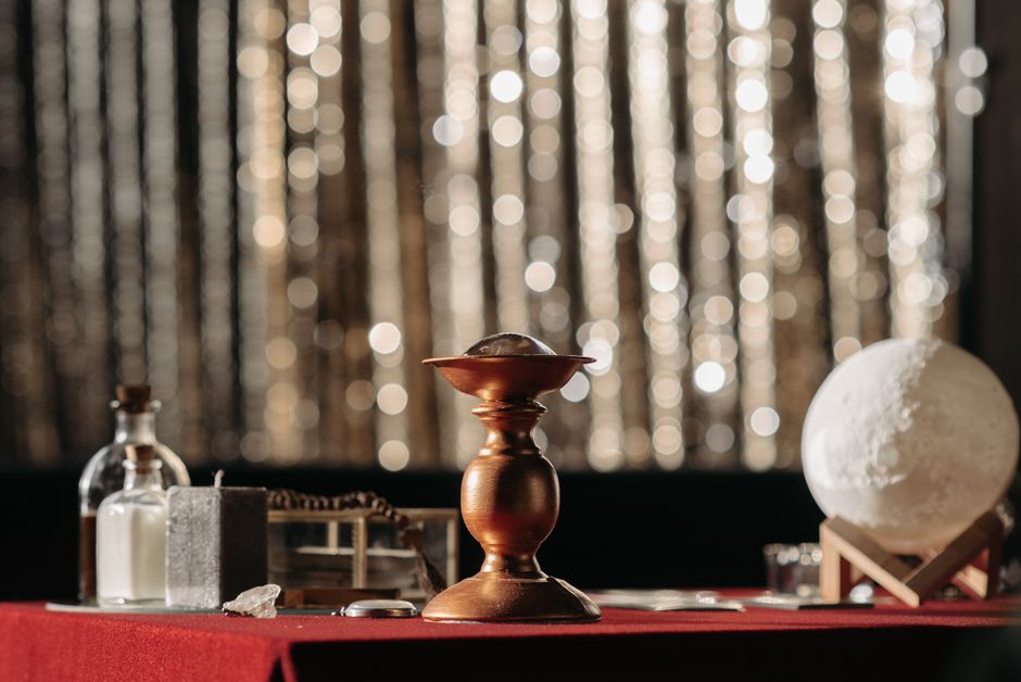 Hematite on the Altar: What Do You Mean by Grounding?