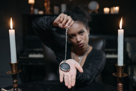 Shungite Jewelry Daily Wear Guide: Protection and Storage Truths