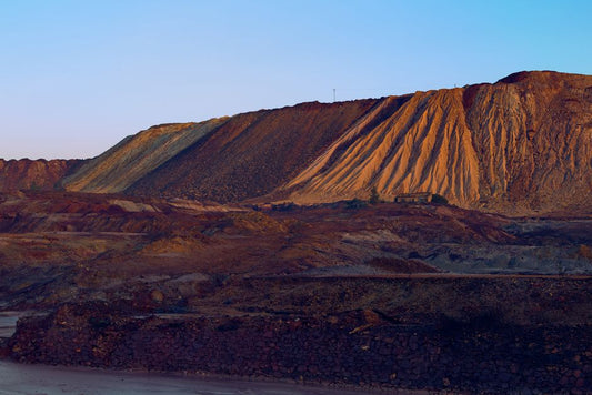 Chrysocolla Geology: A Geologist's Guide to Deposit Formation and Mining Practices