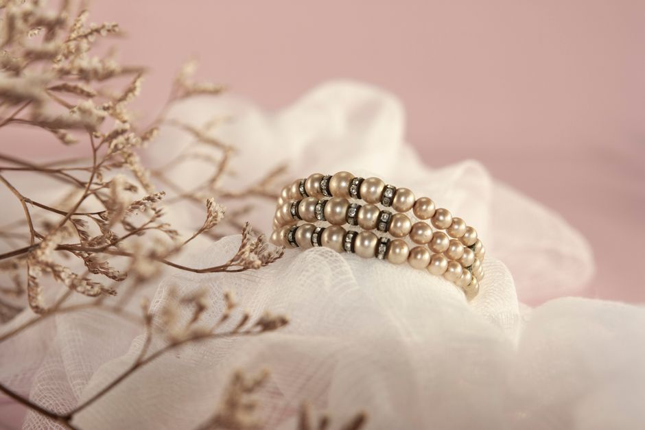 Akoya Pearl Studs vs. a Larger Strand: How to Choose When the Budget Only Stretches One Way