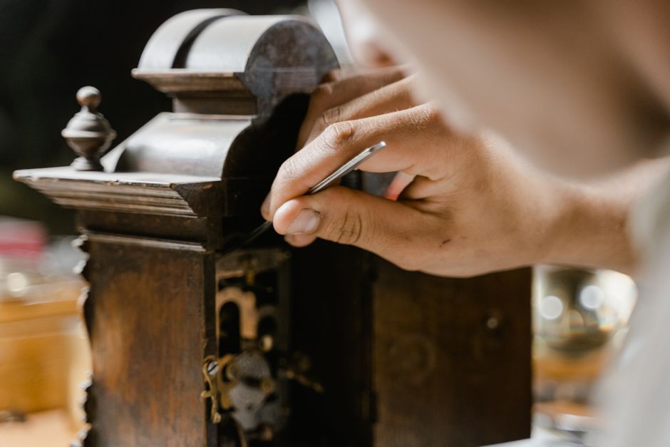 Sapphire Repair and Repolishing: An Heirloom Owner's Guide to Safe Restoration