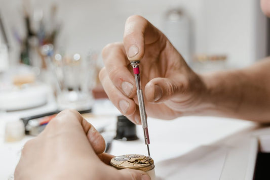 Chrysoberyl Repair & Re-polishing: A Gemologist's Guide to Protecting a Hard but Vulnerable Stone