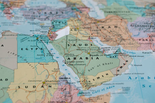 Pearls, Power, and the Persian Gulf: How Cultured Pearls Reshaped a Trade Route's Political Economy