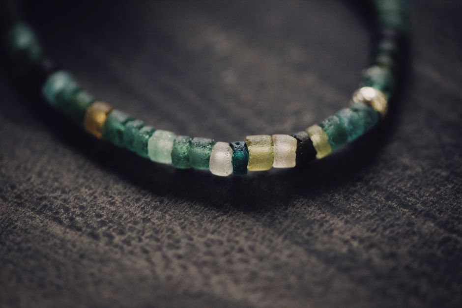 Is a Resin-Filled Emerald Bracelet Safe for Everyday Wear?