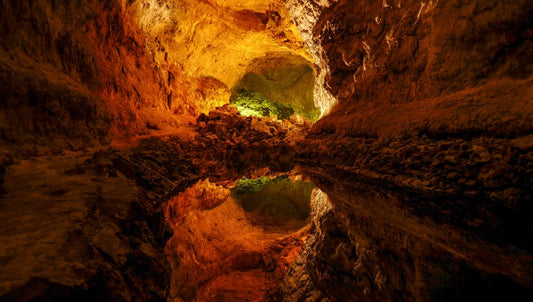 The River of Rosy Light: Morganite’s Sacred Echoes in Ancient Kingdoms
